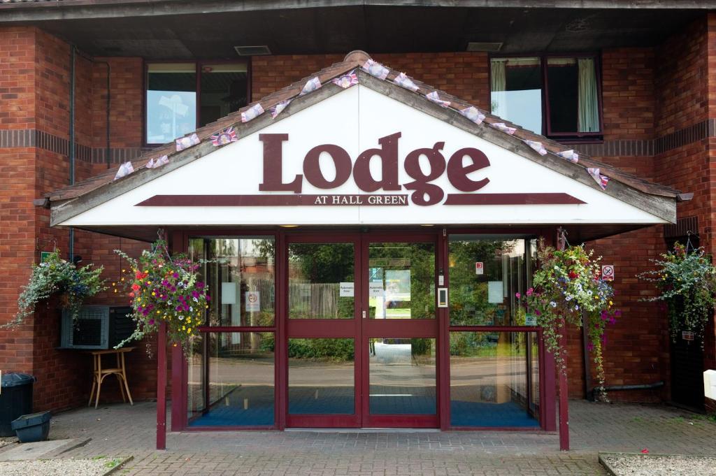 The Lodge Hotel Birmingham Exterior photo