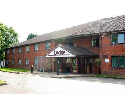 The Lodge Hotel Birmingham Exterior photo